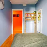 Accessible Corner With 3 Bedrooms, 2 Bathrooms, 2 Parkings And 3 Balconies Apartman