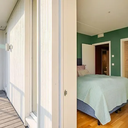 Accessible Corner With 3 Bedrooms, 2 Bathrooms, 2 Parkings And 3 Balconies أوسلو
